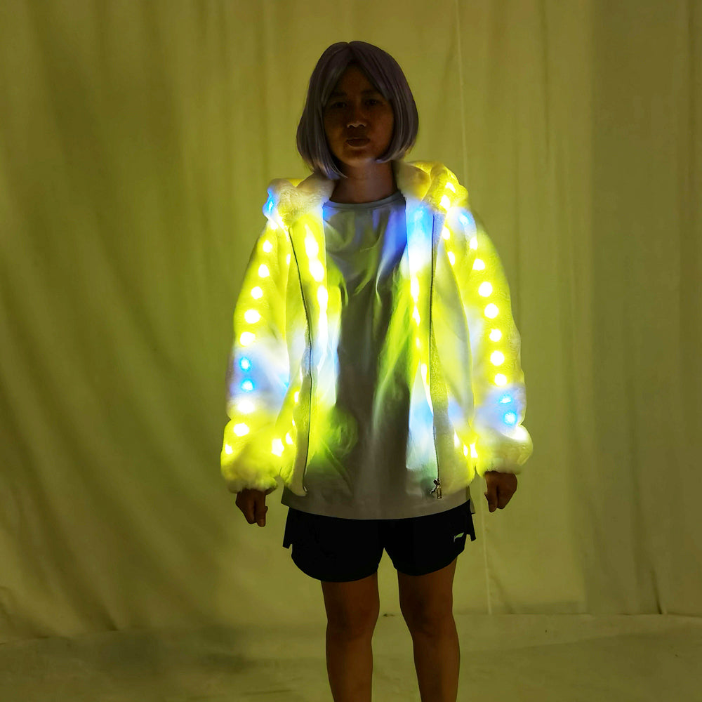 Mujeres Faux Fur Led Light Coat Disfraces de Navidad Cosplay Fluffy Fur 6xl Jacket Outwear Winter Warm Festival Party Overcoat