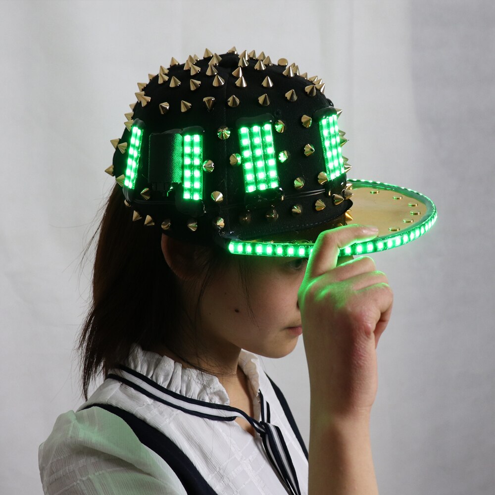 Unisex Punk Hedgehog Rock Rivet Cap Newest Unique Gold Silver Rivet LED Hat Fashion Snapback for Street Hip-hop Rivet man woman