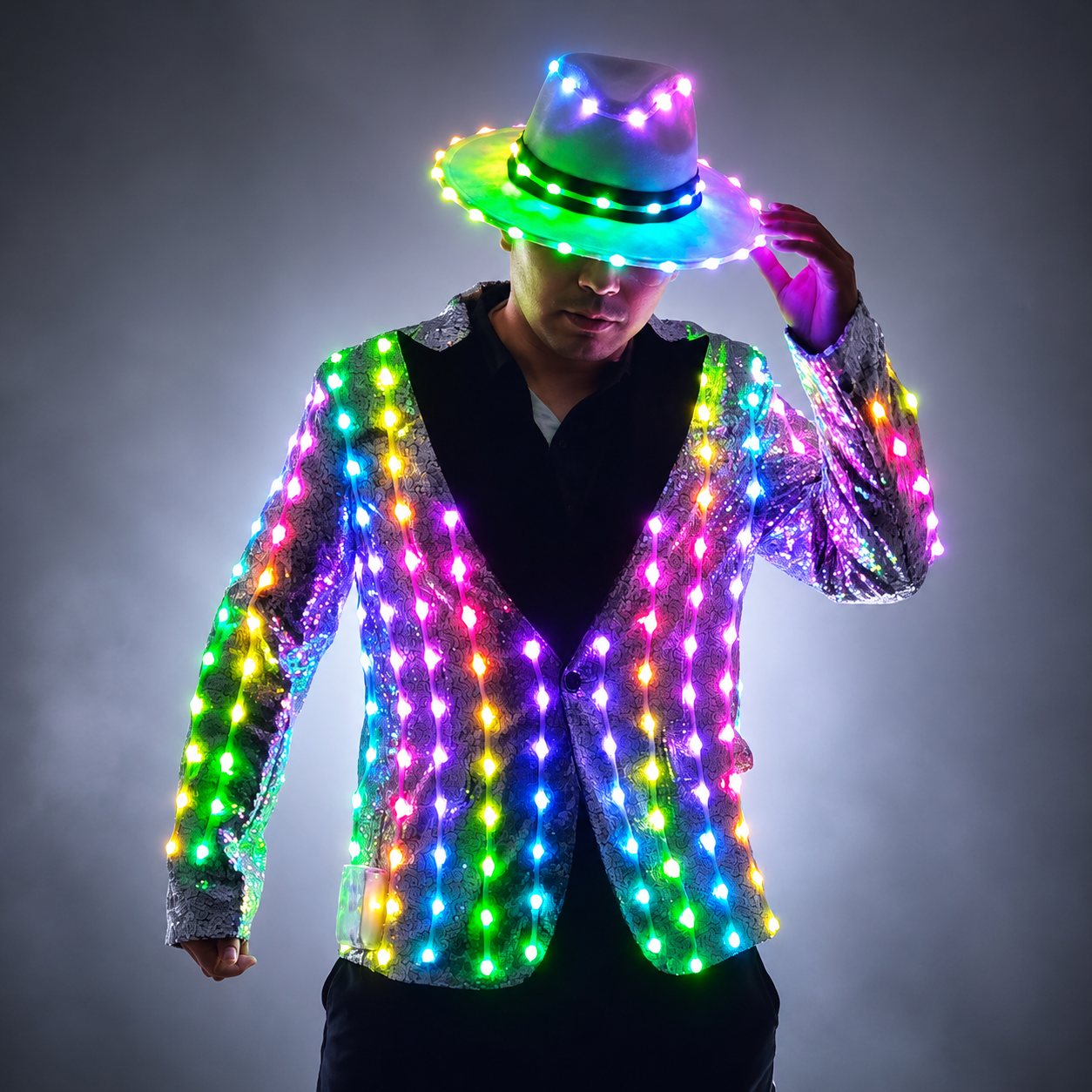 Lentejuelas LED a todo color, iluminación de moda, vestido de presentador mayor, baile, padrino, banquete, chaqueta de traje delgada