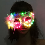 Carica l&#39;immagine nel visualizzatore di Gallery, Maschera fantasma a LED incandescente Maschera a LED lampeggiante per Halloween Maschera luminosa per feste in maschera per Halloween
