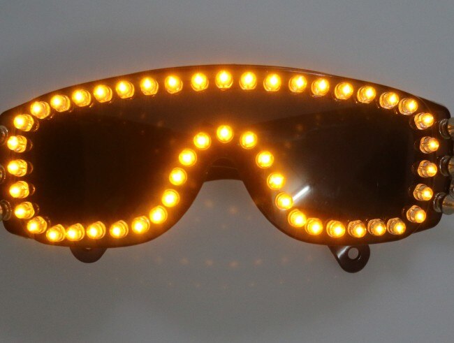 LED gafas remaches punk gafas artículos de fiesta club de baile decoración escenario luces LED guantes de Halloween